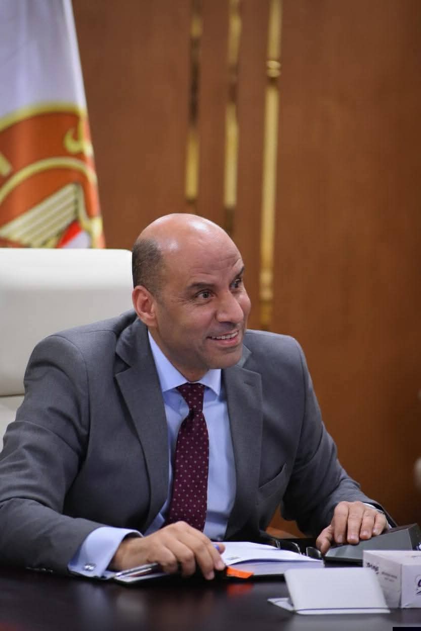 وزير العمل